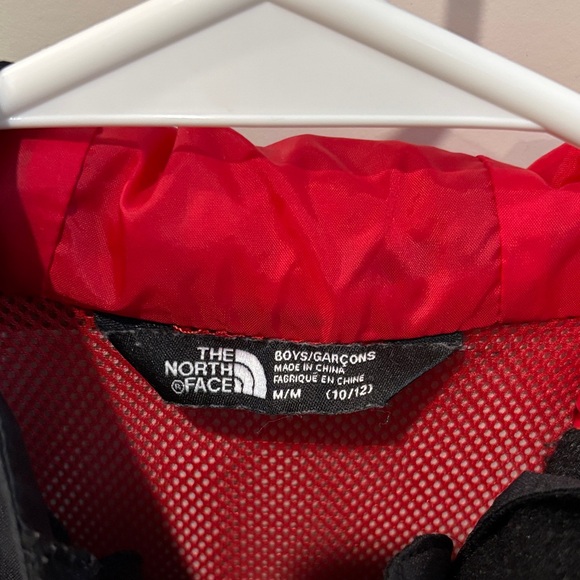 The North Face Kids Raincoat - Picture 2 of 3